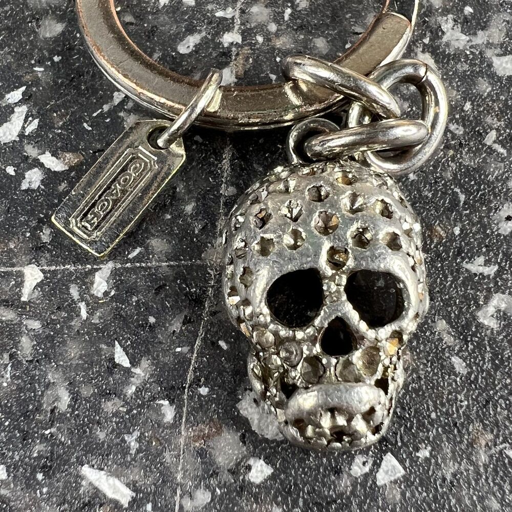 COACH Skull Silver Tone Keychain Keyring